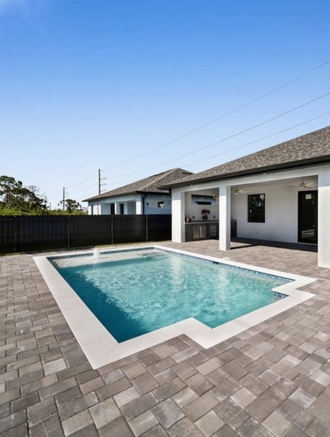 Modern rectangle pool